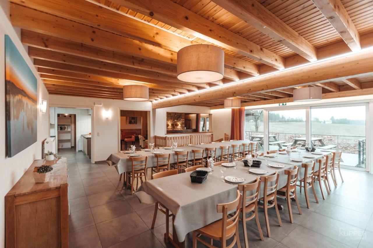 Le Loup Gris - 35 Pers - Vue-Wellness, Butgenbach-Malmedy Villa Luaran gambar