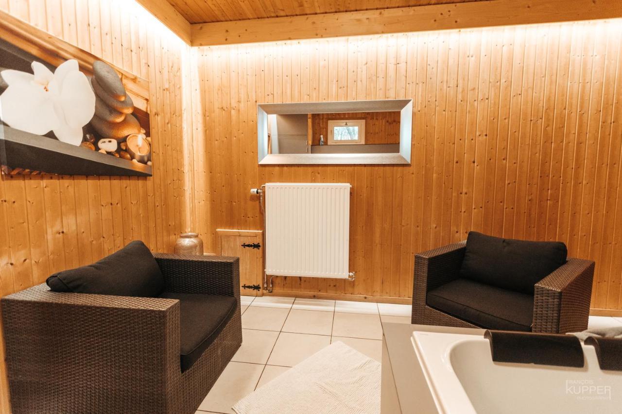 Le Loup Gris - 35 Pers - Vue-Wellness, Butgenbach-Malmedy Villa Luaran gambar